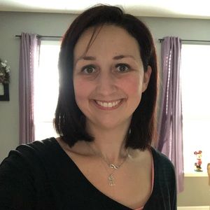 Meet your Posher, Jaclyn